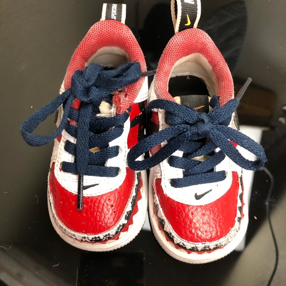 Nike air force 1 baby sneakers white and red Size 4c - Picture 5 of 13